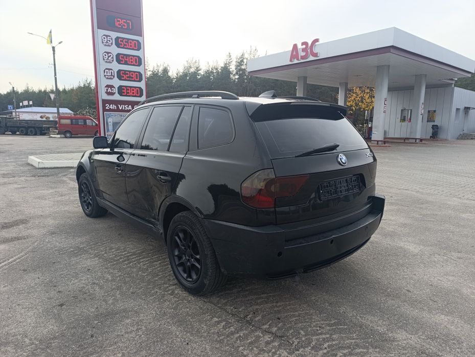 Продам БМВ Х 3 дизель 2.0на ручке