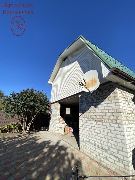 Продаж / Будинок / передмістя/ Сертифікат