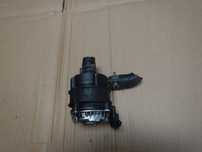 DODATKOWA POMPA POMPKA WODY AUDI A4 B9 VW PASSAT B8 2.0TDI 04L965567A