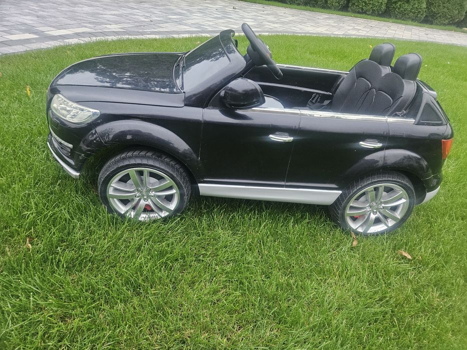 Audi Q7 na akumulator