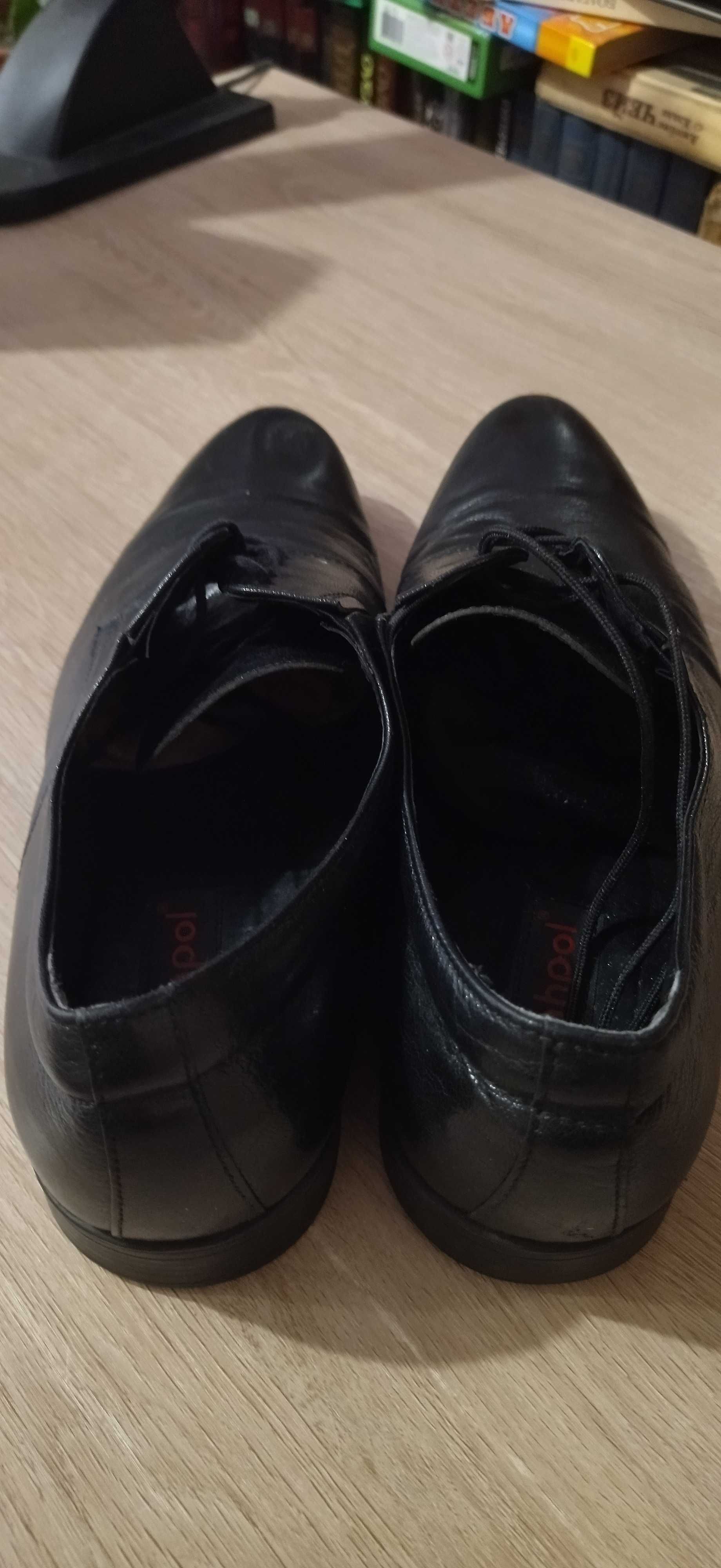 Кожаные туфли мужские модельные Conhpol C-3386 43 р.