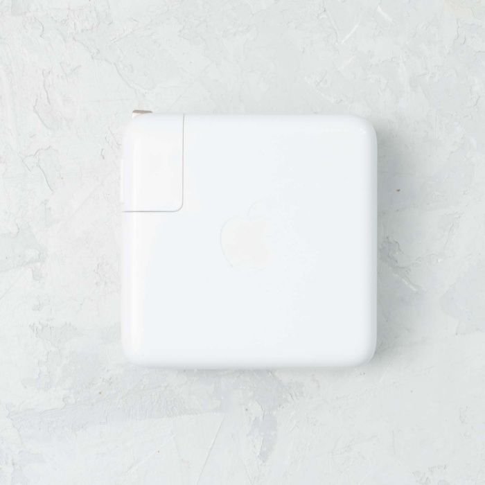 Зарядний пристрій Apple USB-C 61W a1718 для MacBook Pro 13 Євровилка