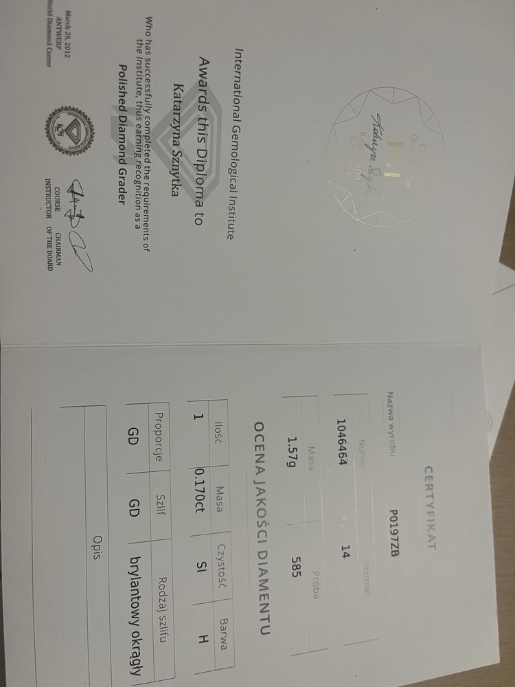 Pierścionek zareczynowy