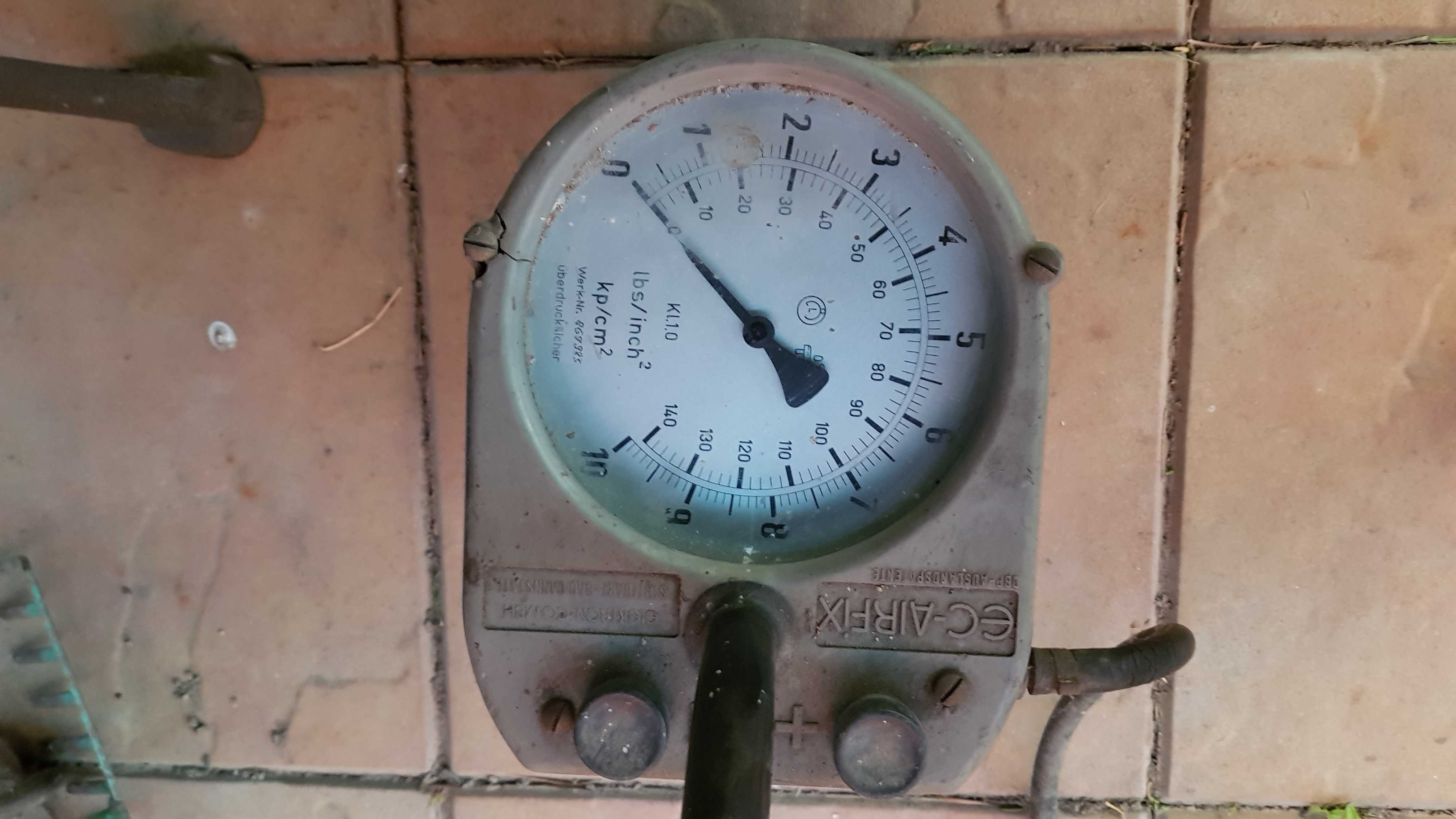 Urządzenie do pompowania kół EC-Airfix