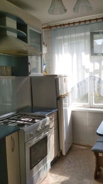 Здаю 2-кімнатну квартиру  3 Слобідська.