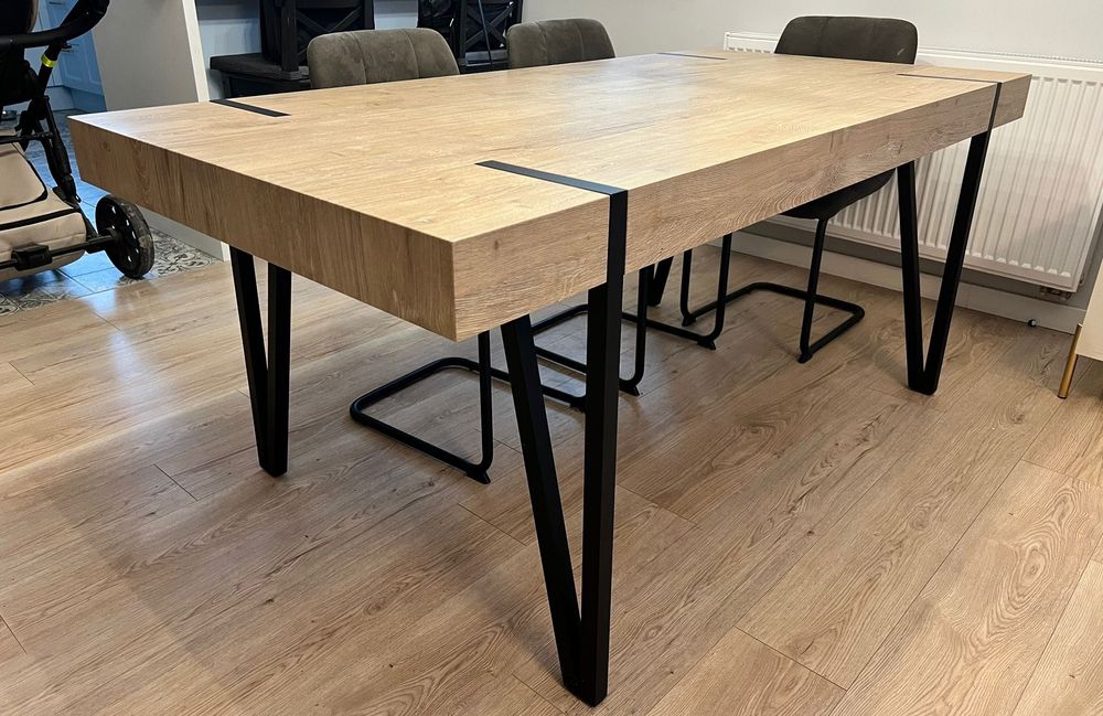 Stół do jadalni / salonu 180/90 cm