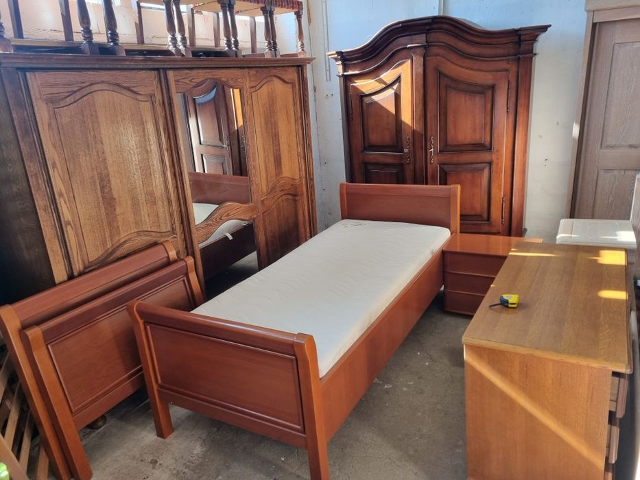 łóżko dębowe sypialnia jednoosobowa