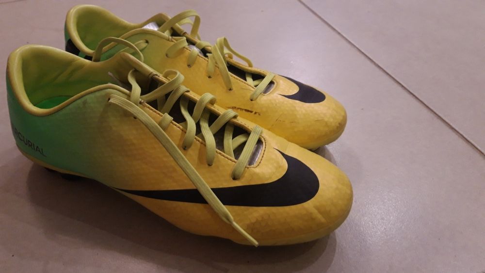 Nike Mercurial 38.5