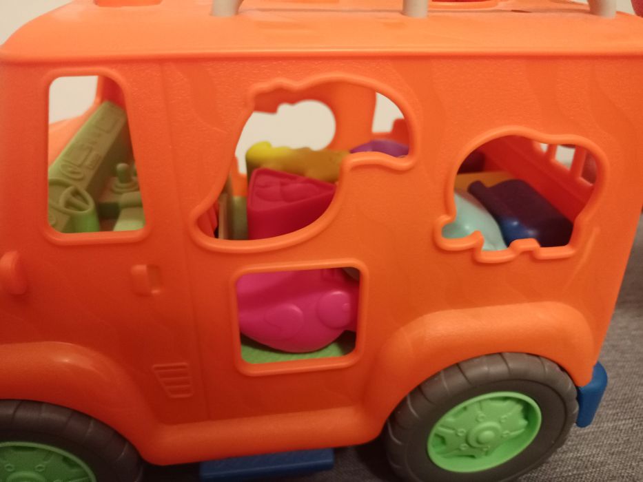 Sorter na klocki ciężarówka Safari B.toys