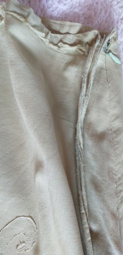 Asymetryczna oliwkowa spódnica bawełniana