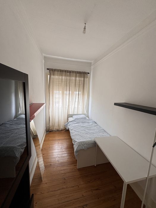 Quarto Solteiro Avenidas Novas