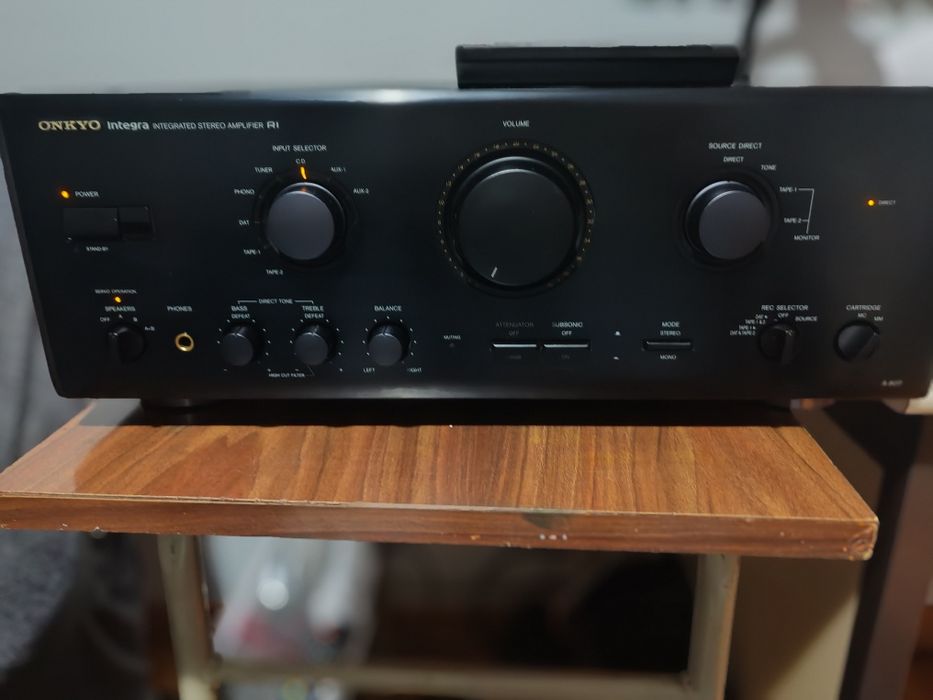 Amplificador Onkyo A-807