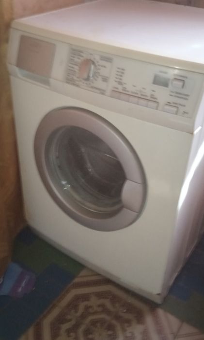 AEG стиралка автомат