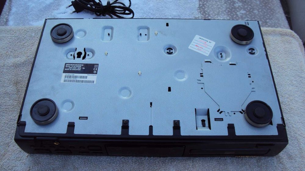 MARANTZ CD-46 стерео cd програвач з Німеччини\дефект