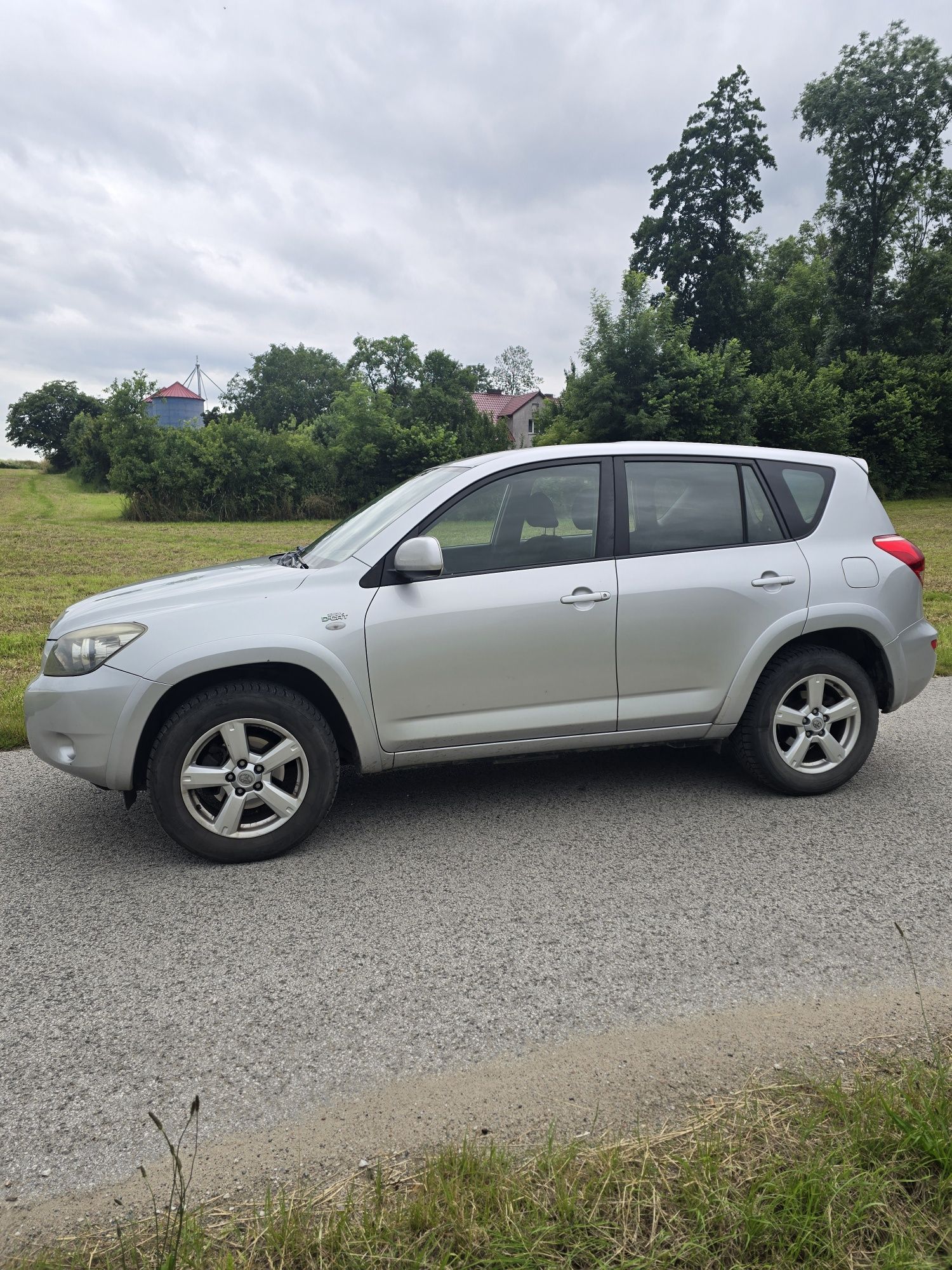 Sprzedam Toyota RAV4