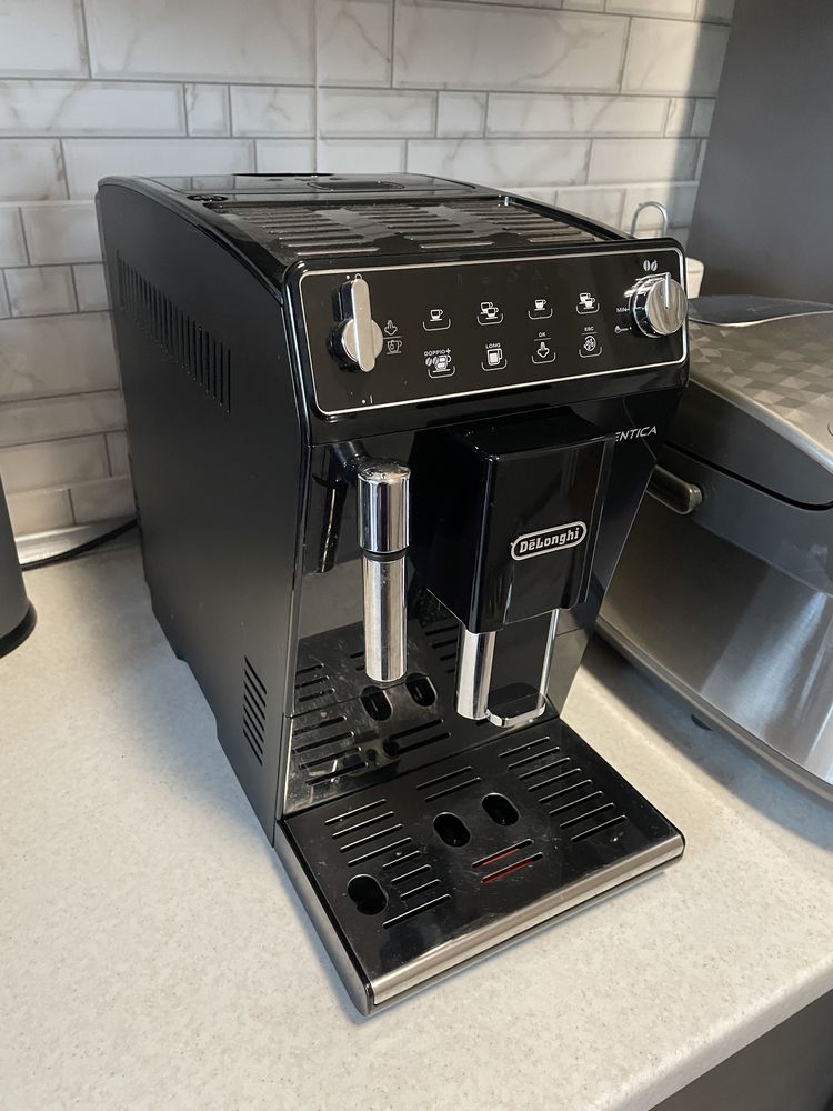 Кавомашина DeLonghi ETAM 29.510 B Autentica