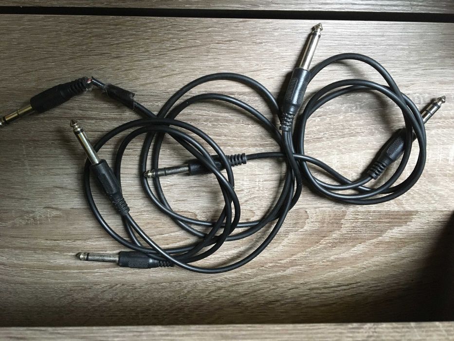 Perkusja elektroniczna - Okablowanie