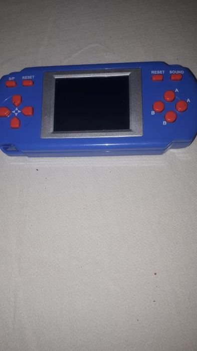 Міні ігрова консоль