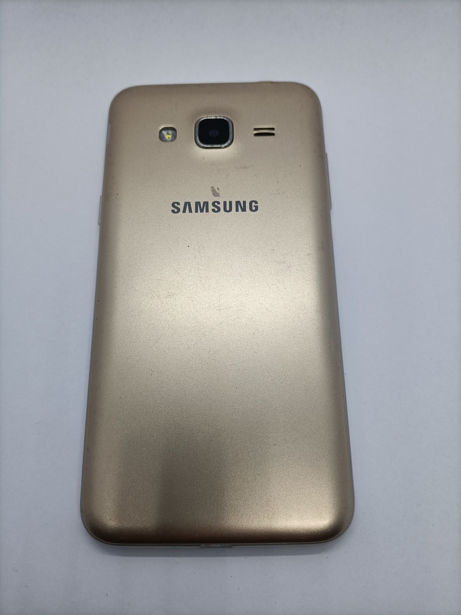 Smartfon Samsung Galaxy J3 1,5 GB / 8 GB 4G (LTE) złoty