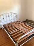 Cama de casal e estrado