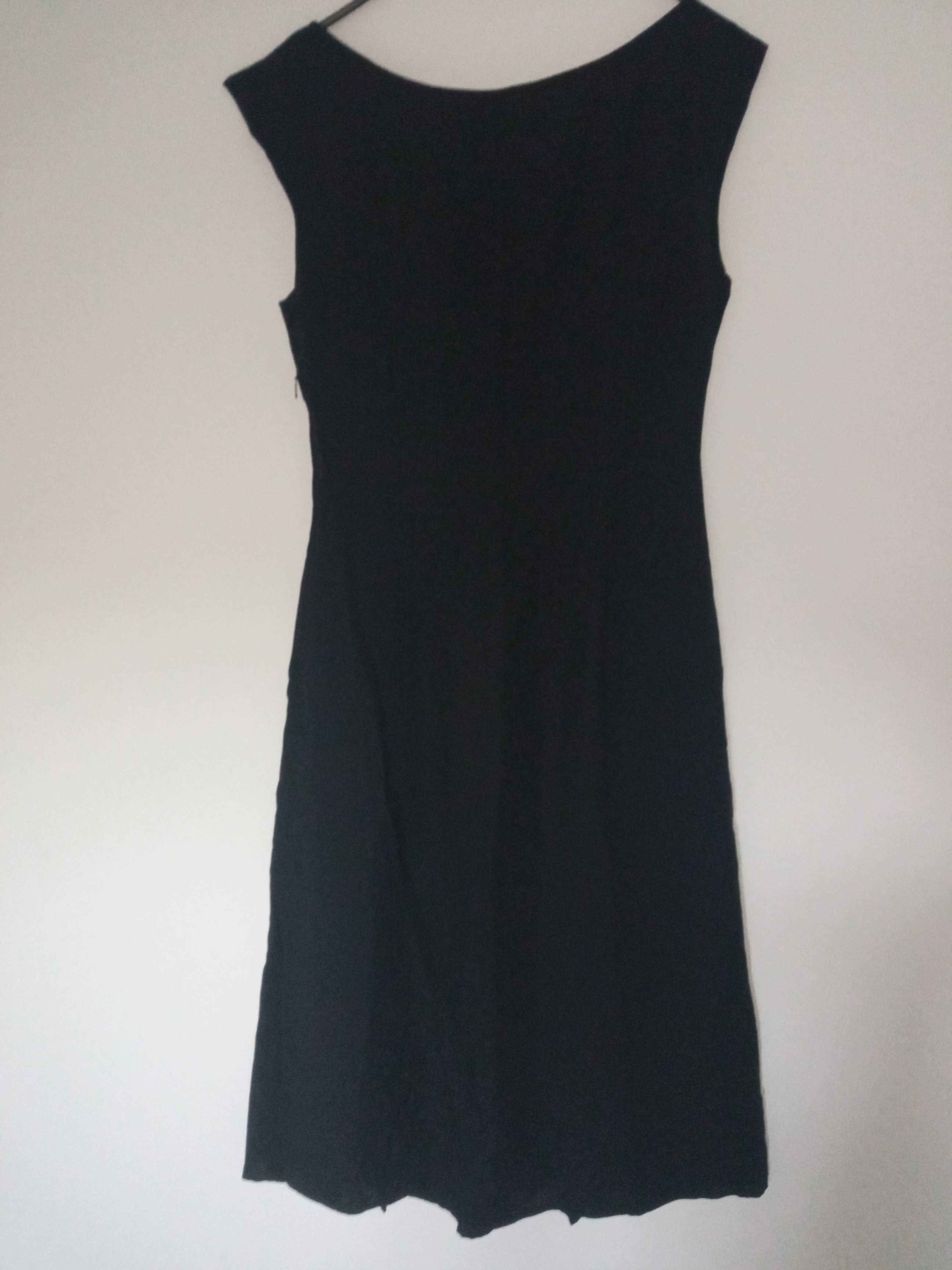 Prosta czarna sukienka midi r S/M len?