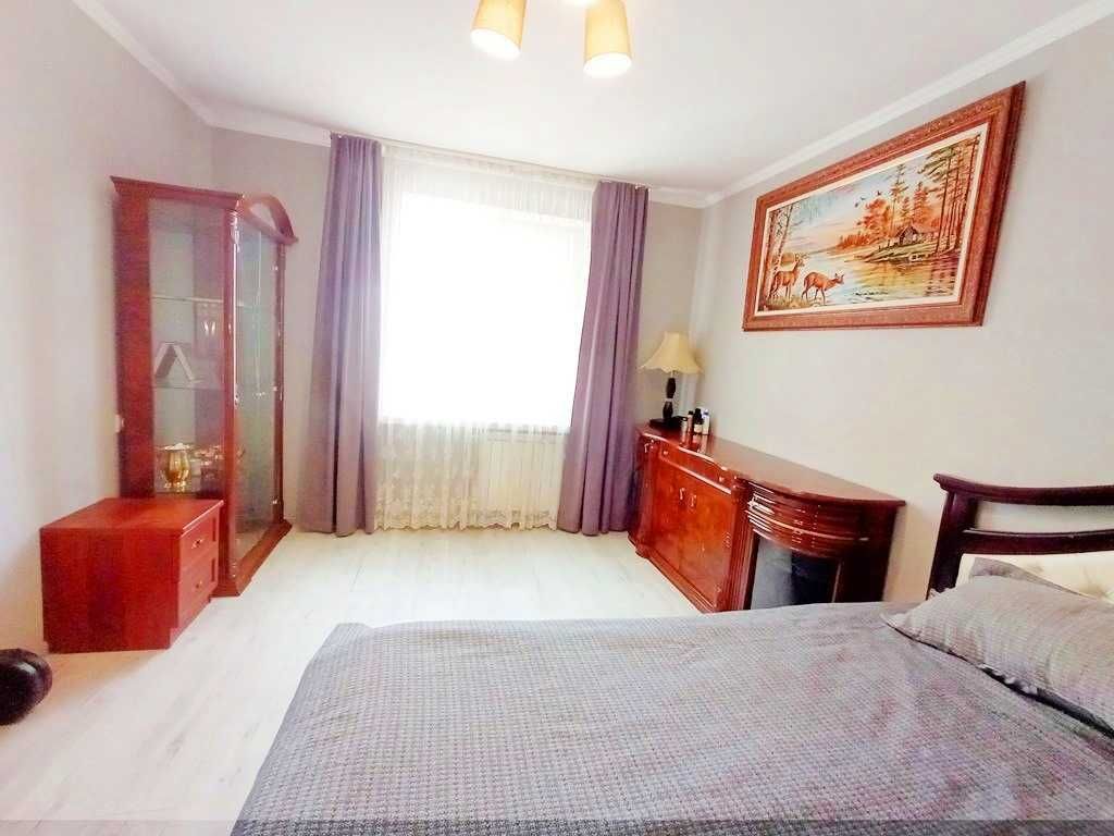 Продам 3к 71м Березняки Дніпровська набер 13 Цегляний Видовий Будинок