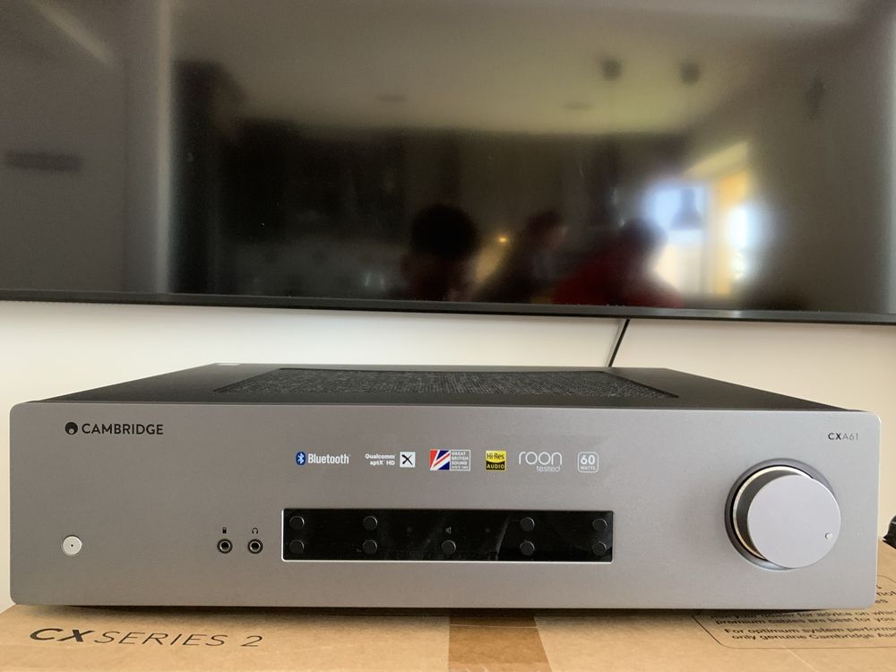 Інтегральний підсилювач Cambridge Audio CXA61