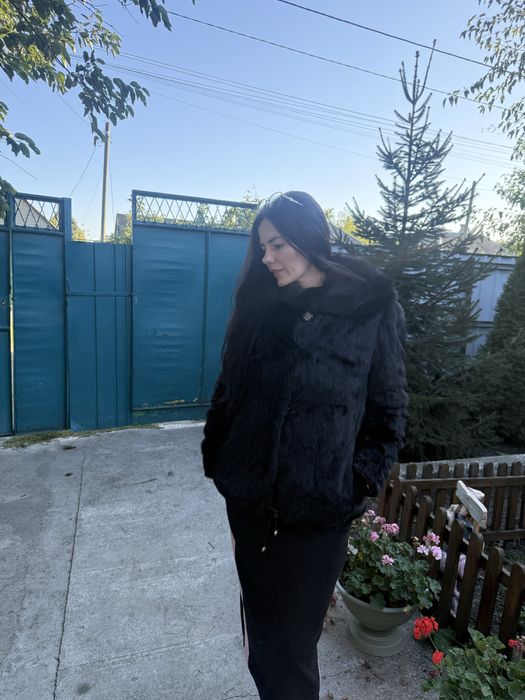 Продам норковую шубу и жилетку