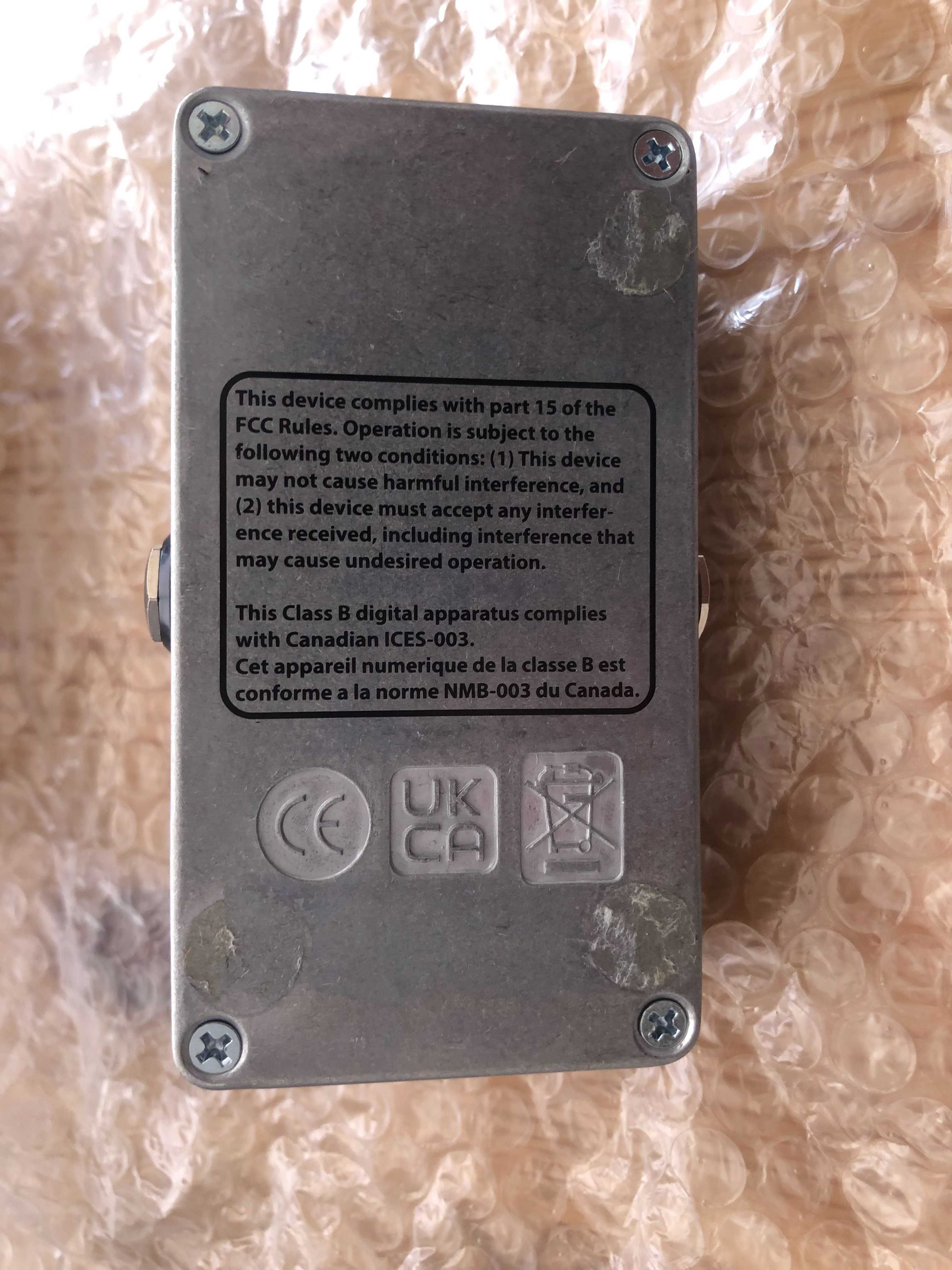 Electro Harmonix Freeze c/ alimentador