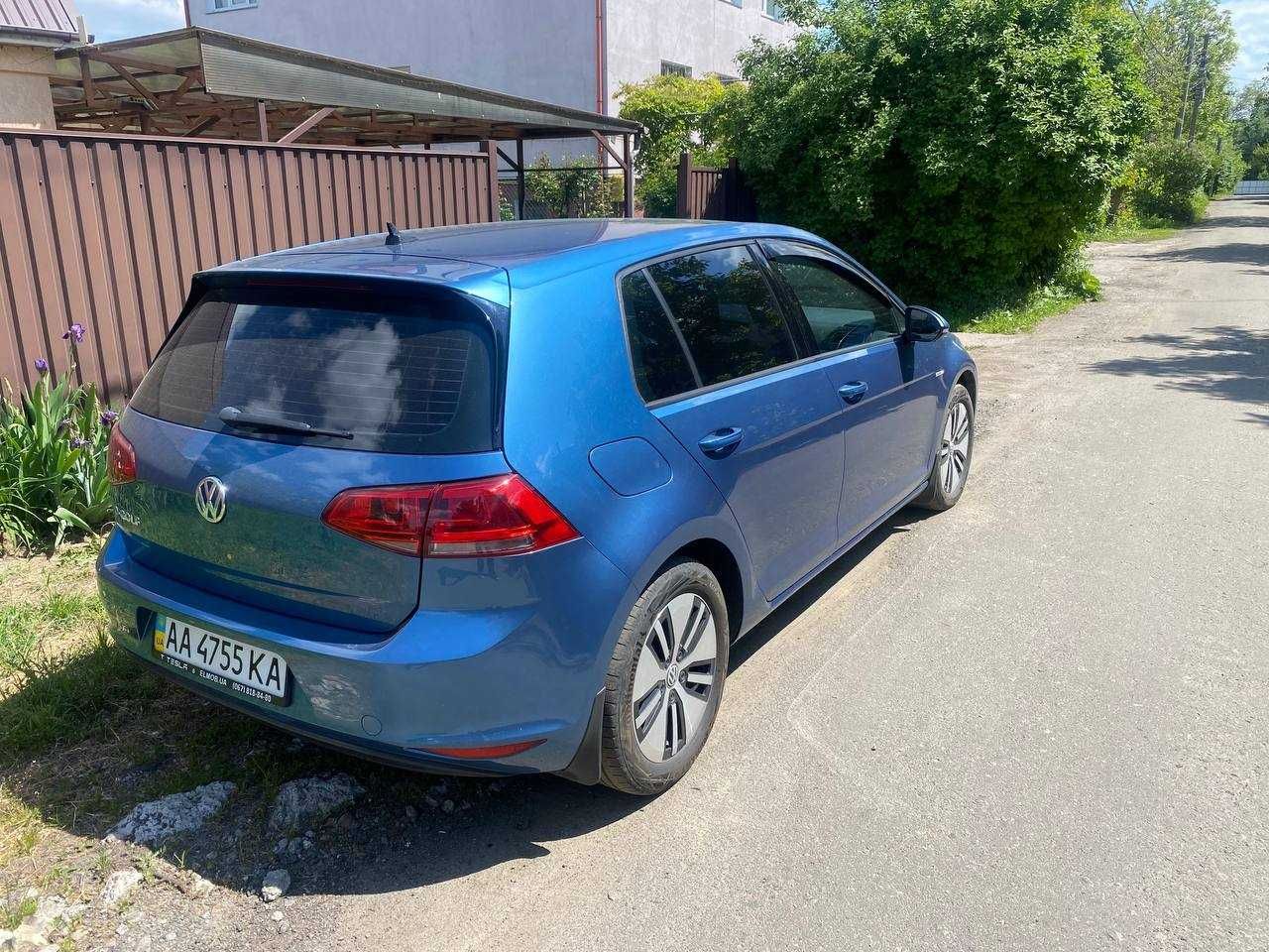 Volkswagen e-Golf 2016 с Webasto