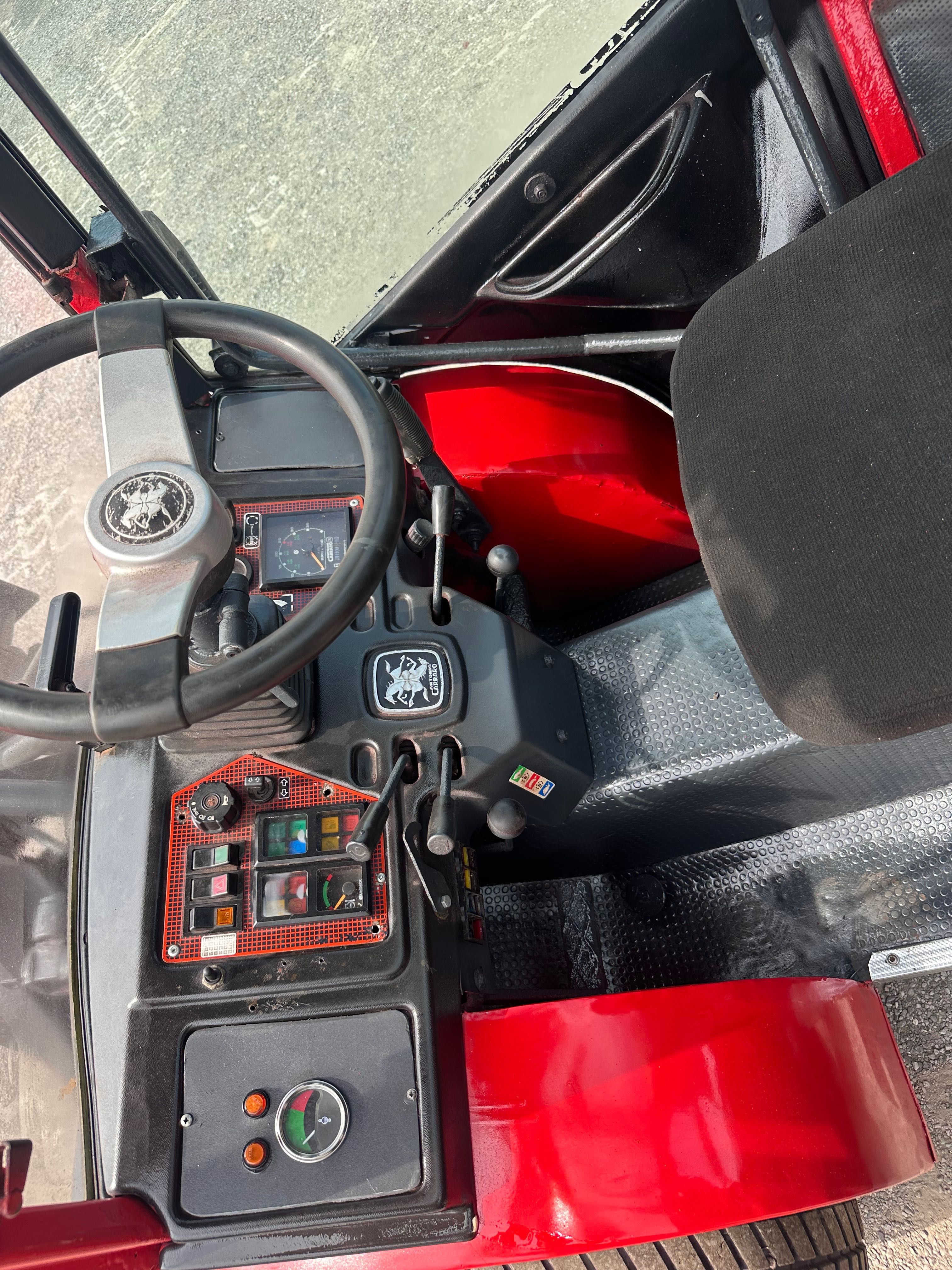 Traktorek sadowniczo komunalny Antonio carraro hst 4400