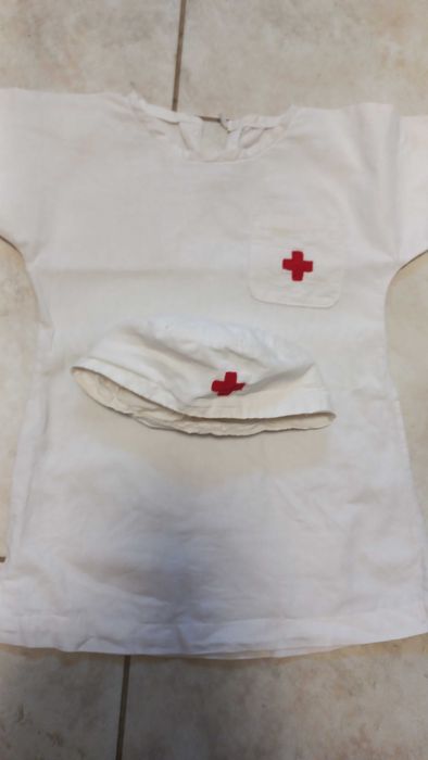 Костюм лікаря чи медсестри  на дівчинку ігровий 1,5-3  роки