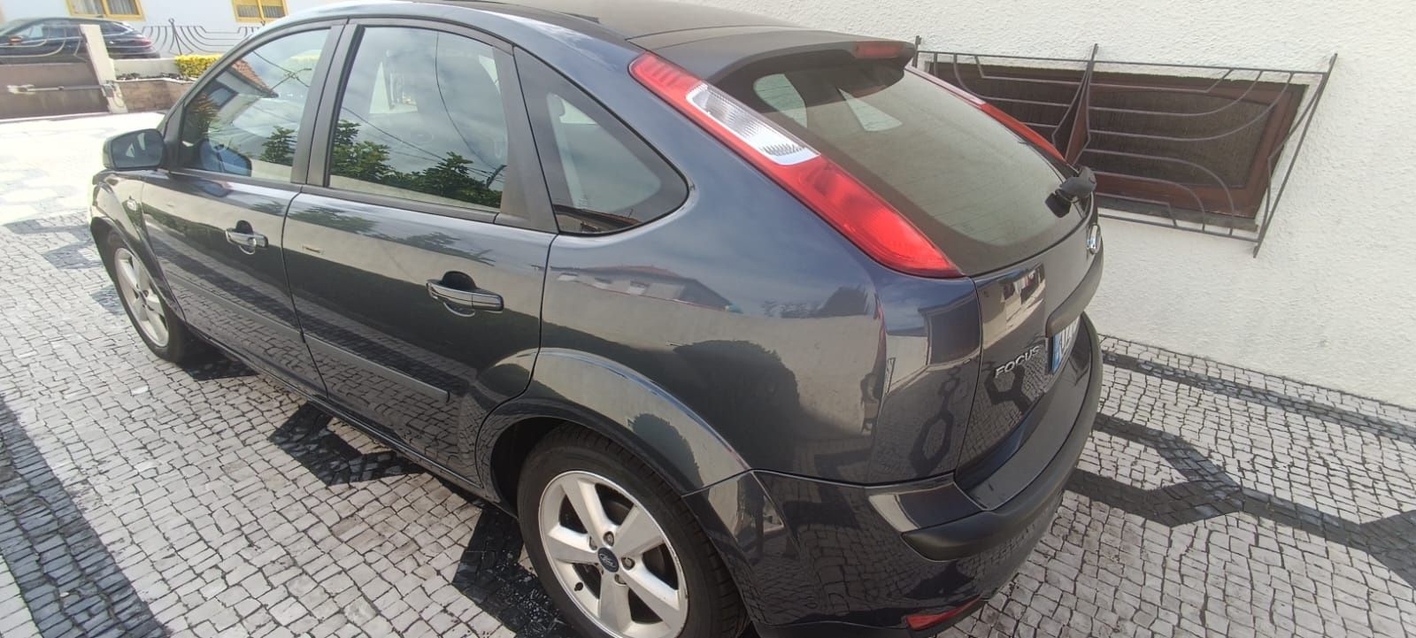 Ford Focus 1.6 TDCi – 110cv – Nacional – Bem estimado