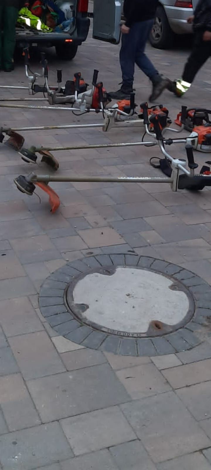 Koszenie trawy, mulczowanie bijakowa