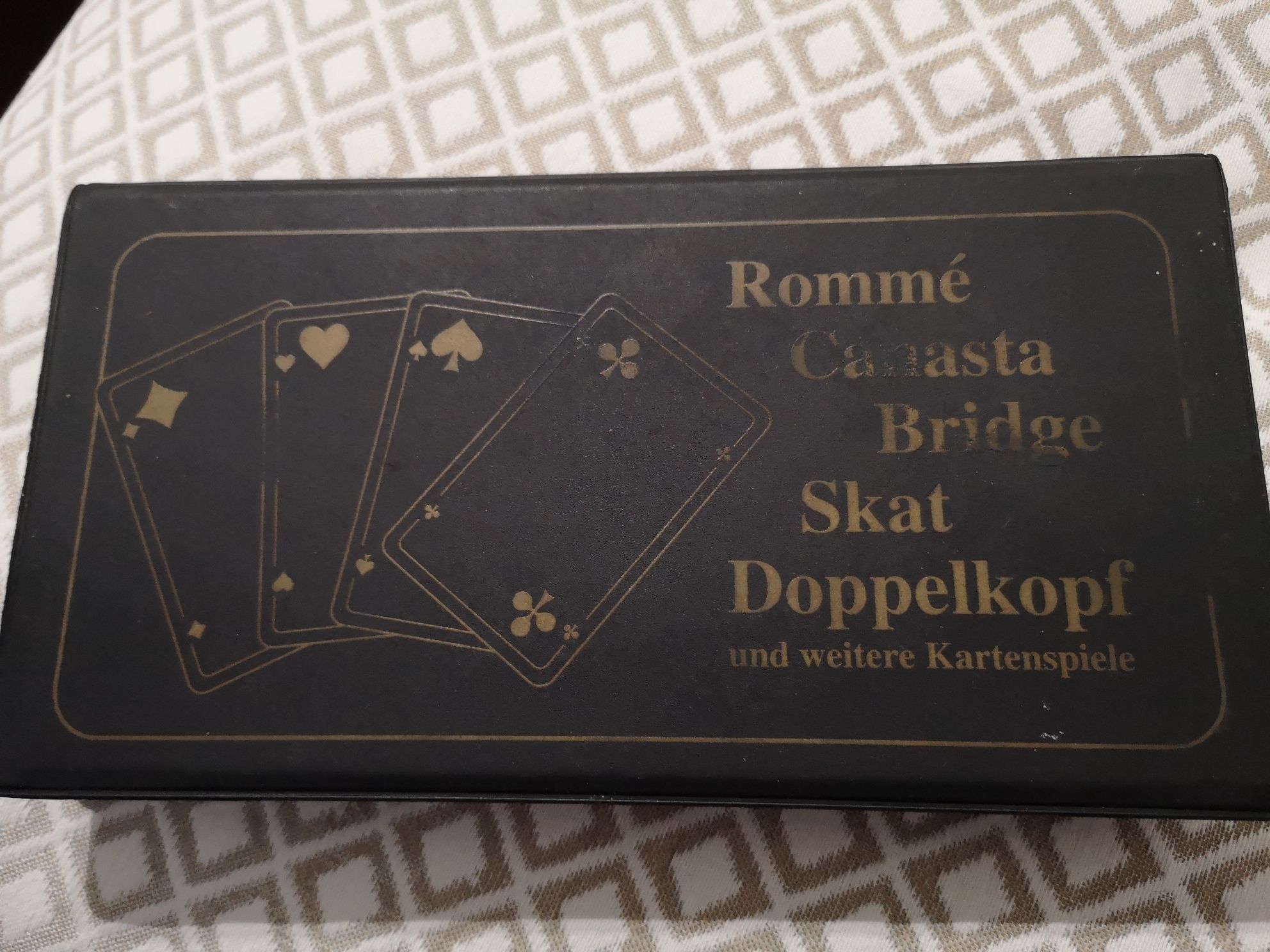 Caixa de Cartas para jogar