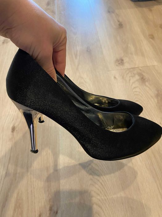 Туфлі  38 розмір