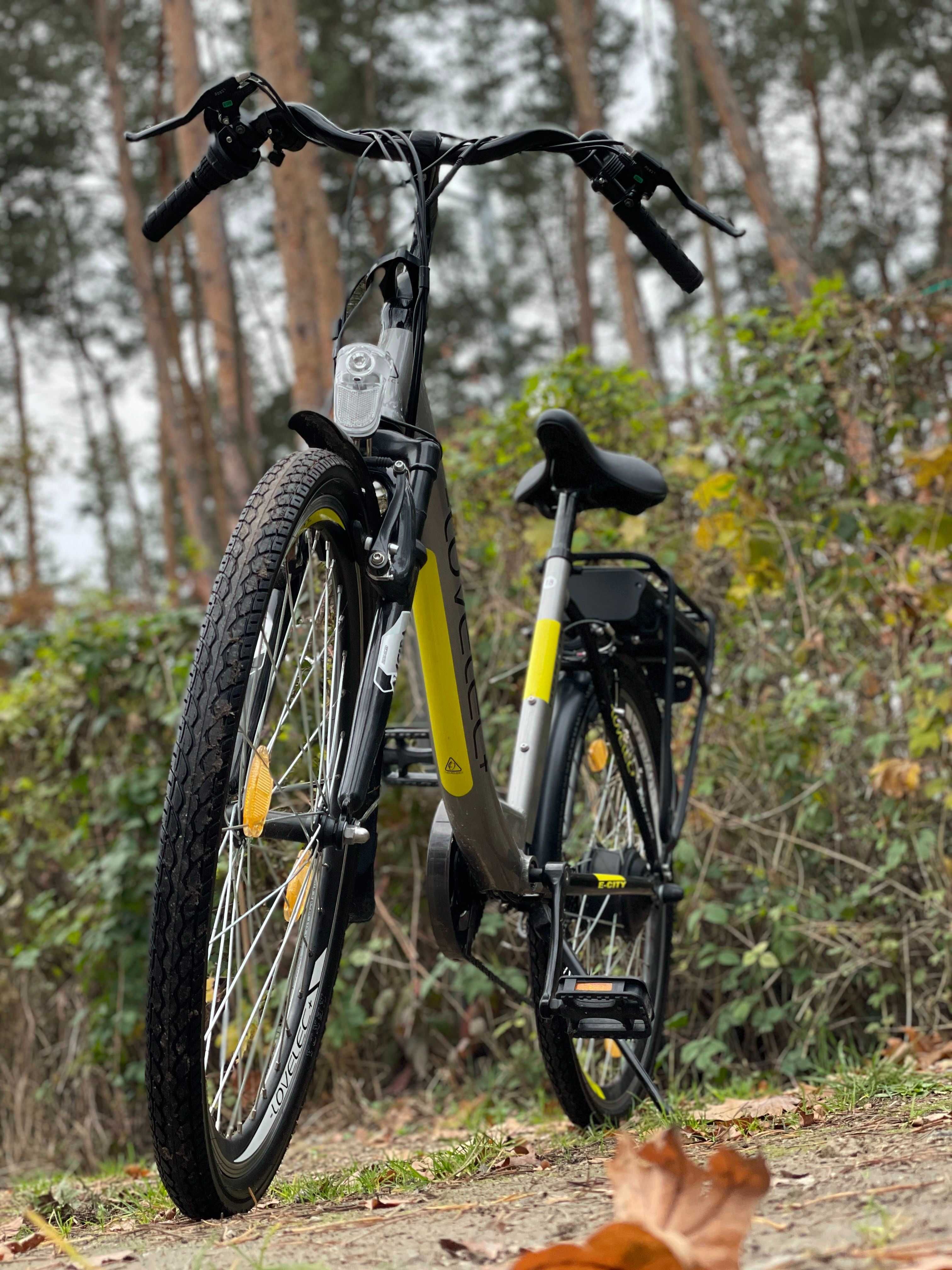 Rower elektryczny miejski Lovelec Norma, rama 18", koło 26"
