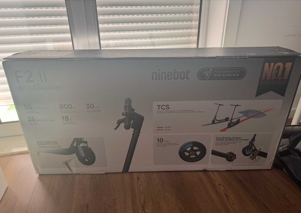 Trotinete Elétrica Ninebot KickScooter F2 E II Powered by Segway