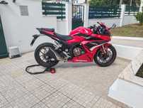 Honda Cbr500r como nova