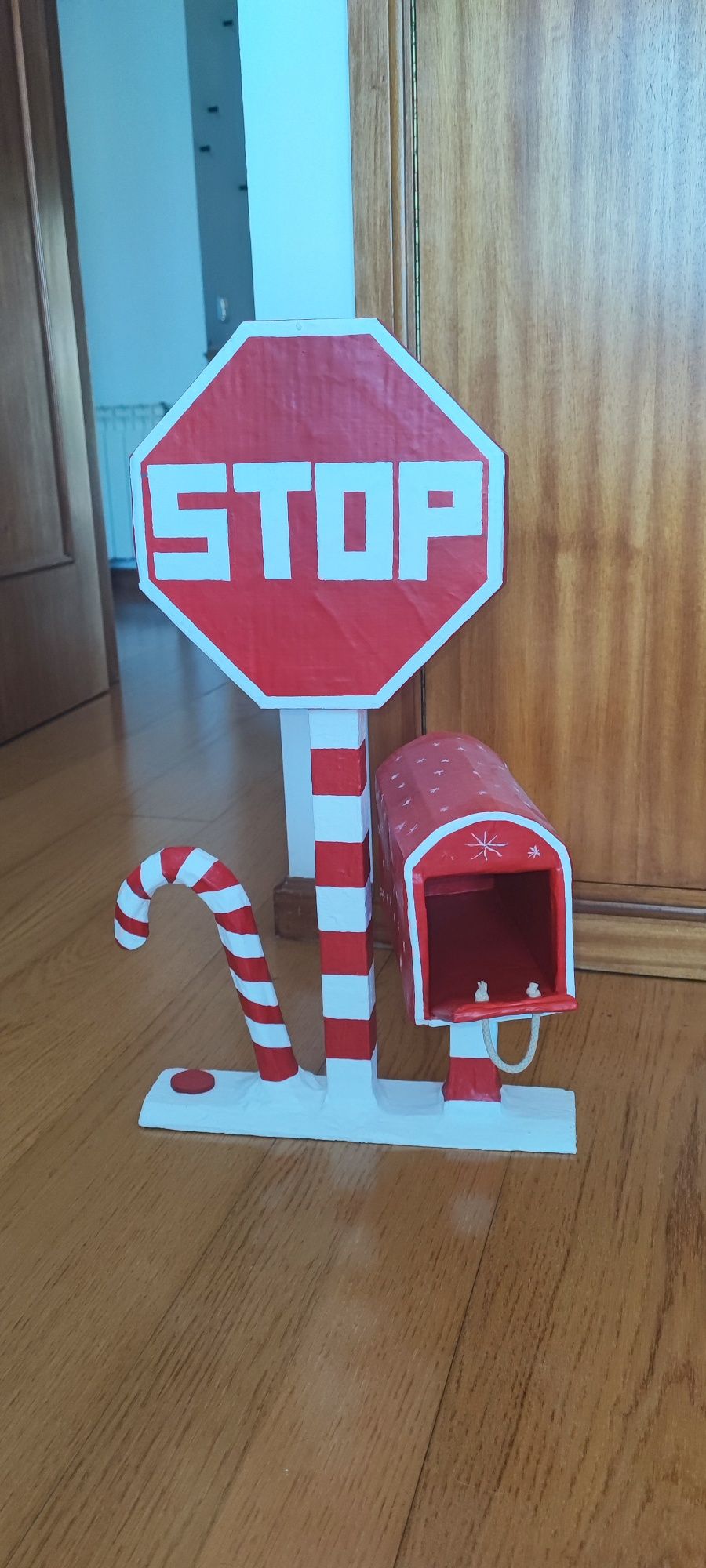 Natal - stop pai natal e caixa para cartas de natal