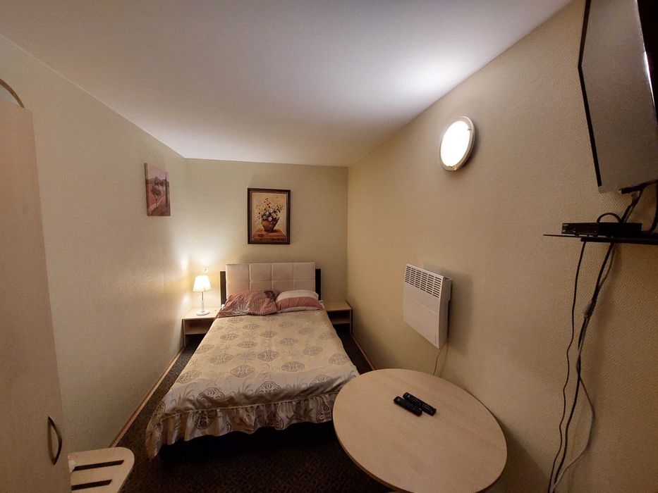 Noclegi dla Firm Złoty Taras, pokoje do wynajęcia,kuchnia,stołówka