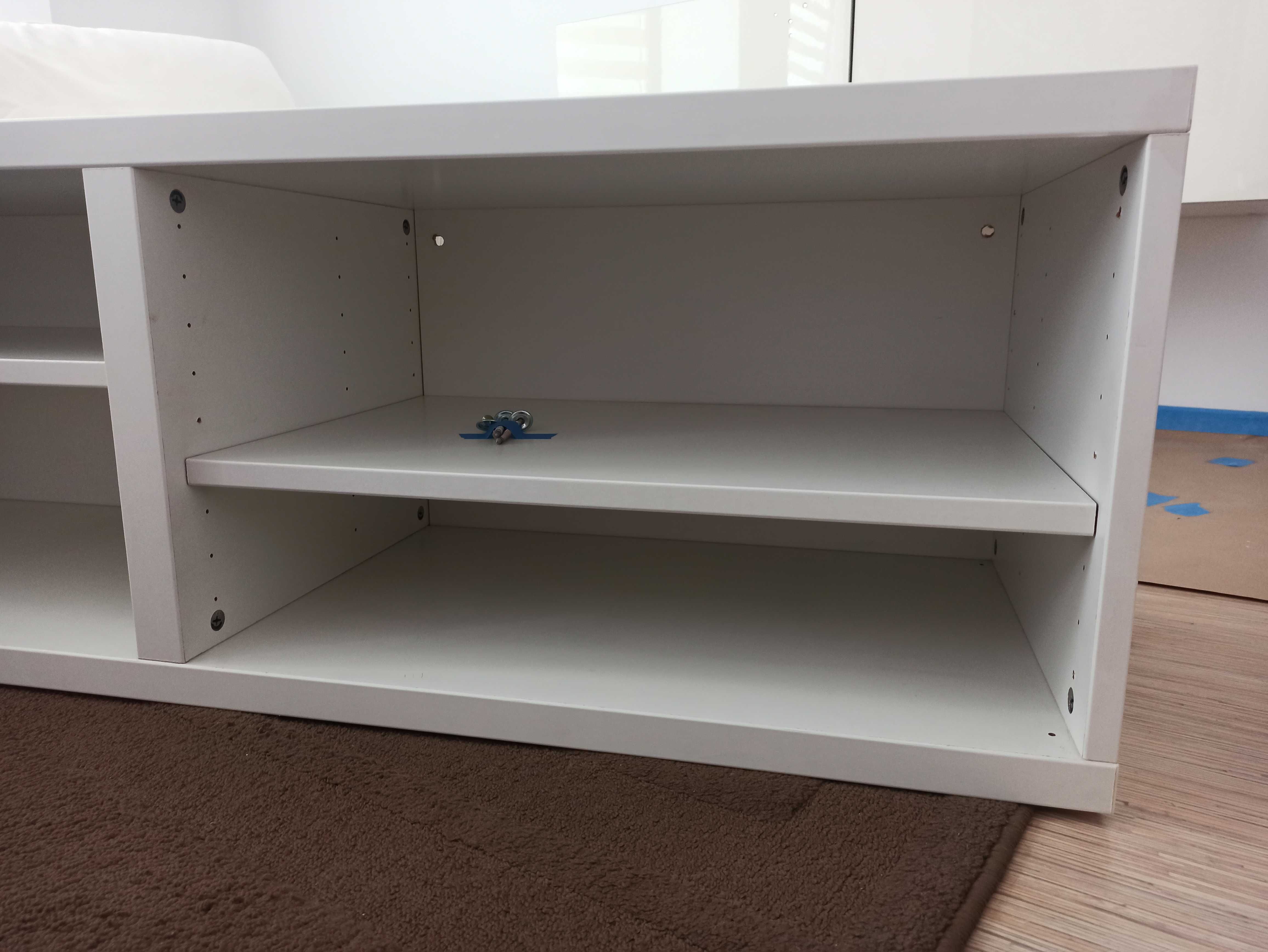 Szafka ścienna biała IKEA BESTA