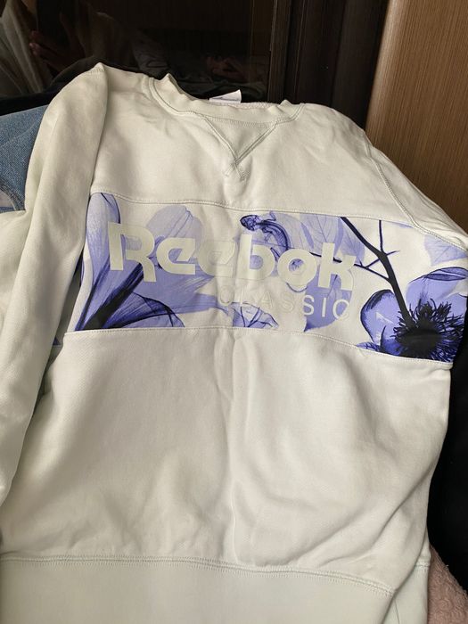 Кофта Reebok  жіноча