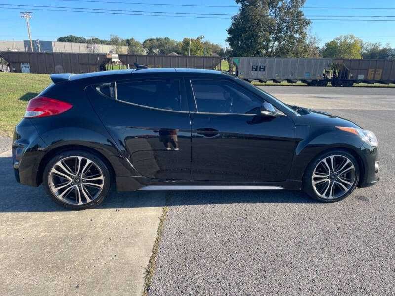 2016 Hyundai Veloster