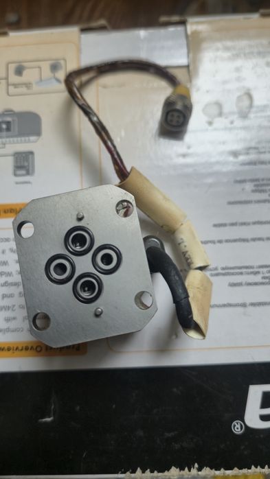 Сервоклапан, сервопривод  MOOG D030-235С