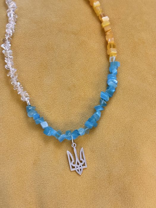 Патріотичне намисто тризуб срібло натуральний камінь