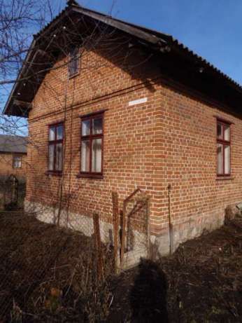 Цегляний будинок - Львівська обл. Бродівський рн. с. Лугове вул.Бузов