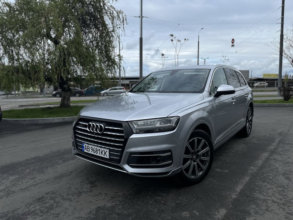 Продам Ауді Q7 Prestige