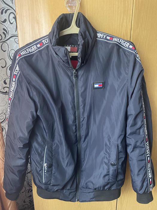Hilfiger Куртка осень весна