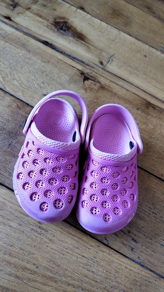 Crocs różowe rozmiar 25